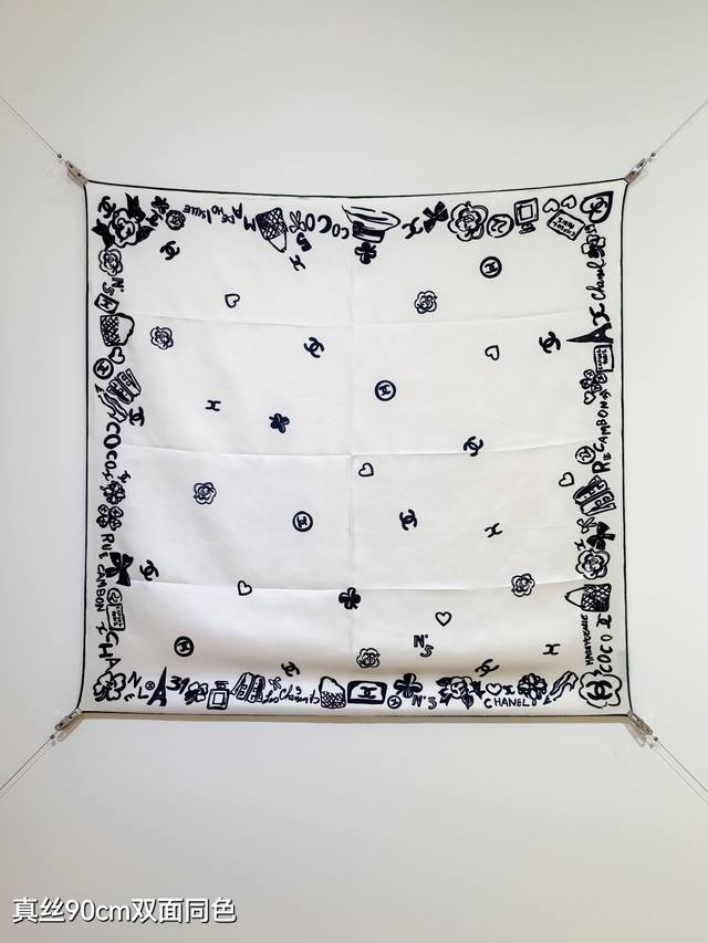 Scc2519 18-Meter Double-Sided 90X90Cm Twill Silk Chanel