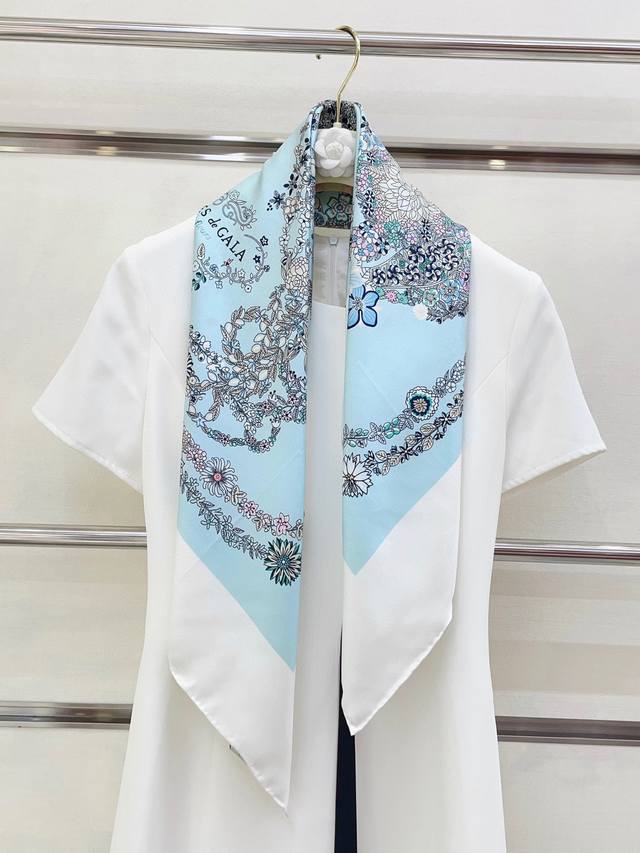 18 Mumi Double-Sided Same Color H**S Silk New Arrival, Everyone Says It's Beauti