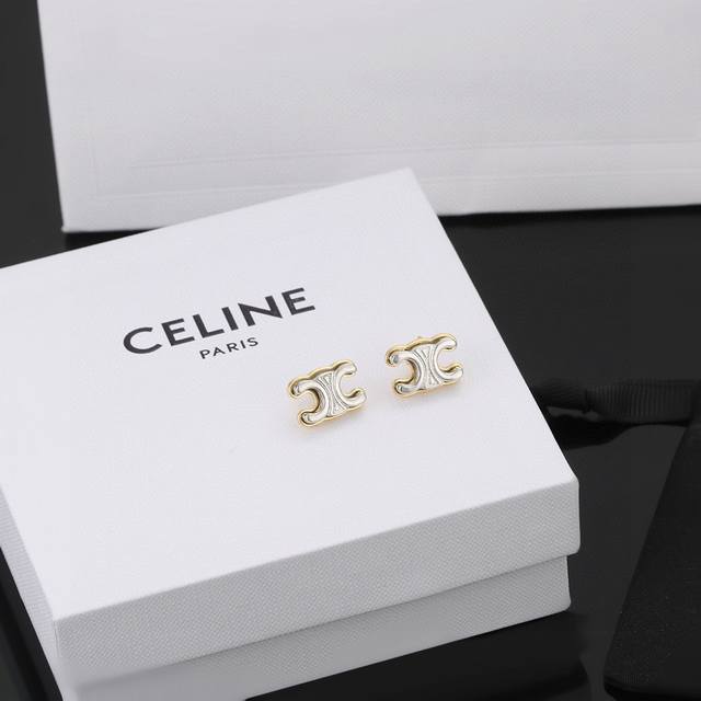 Celine New Kailun Door Ear Studs Unique Design, Full Of Personality, Subverting