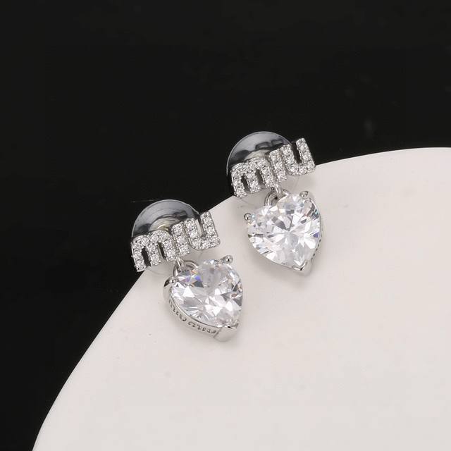 Miu Miu New Design Swarovski Crystal Full Diamond Heart Earring Earrings Origina