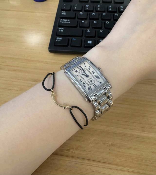 With Diamonds Or Without Diamonds, Our Product. Customizable 18K Gold And Diamon