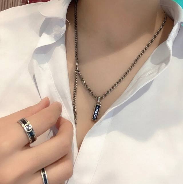 Gucci 925 Sterling Silver Green And Light Gray Enamel Black Pendant Necklace, Si