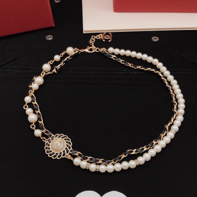 Code Xxl0363 Ch*Nel Newest Double-Layer Leather Necklace, Zp Brass Material
