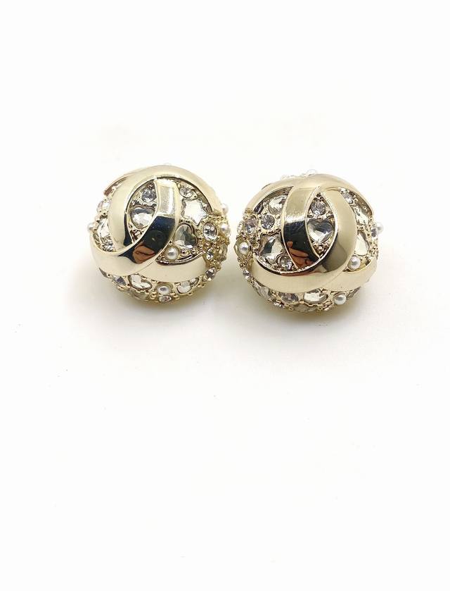 Ch*Nel Latest Full Diamond Sphere Stud Earrings, Zp Brass Material