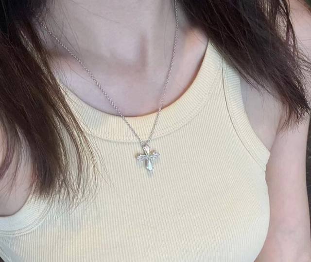 925 Imported High-Carbon Diamond Graff Ice Flower Cross Necklace. The Most Exqui