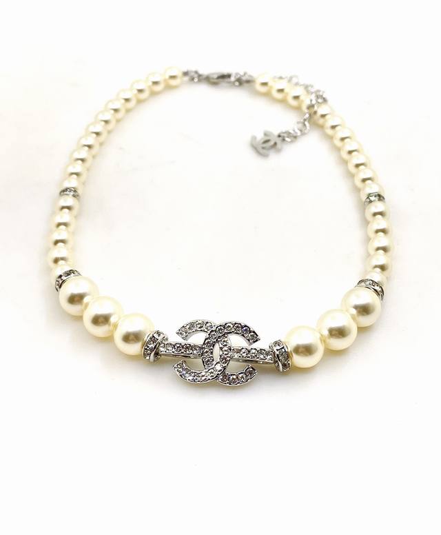 Ch*Nel Latest White Gold Full-Diamond Cc Pearl Necklace, Made Of Zp Brass Materi