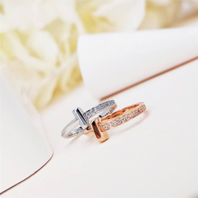 Ring Size 5678, Narrow Half-Diamond T-Shaped Ring With Clean Lines And Sharp Ang