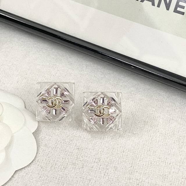 Code E2300 Chanel Ear Studs, Hot-Selling New Arrival. Consistent With Zp Chan 23