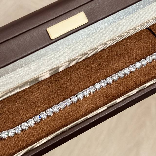 A5937 Classic Design, Full Diamond, Row Of Diamonds, Hand-Set Diamonds, Bracelet
