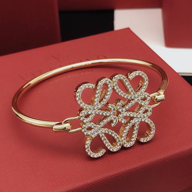 Item Number Lywsz0002 Loewe* Latest Model Bracelet, Zp Brass Material