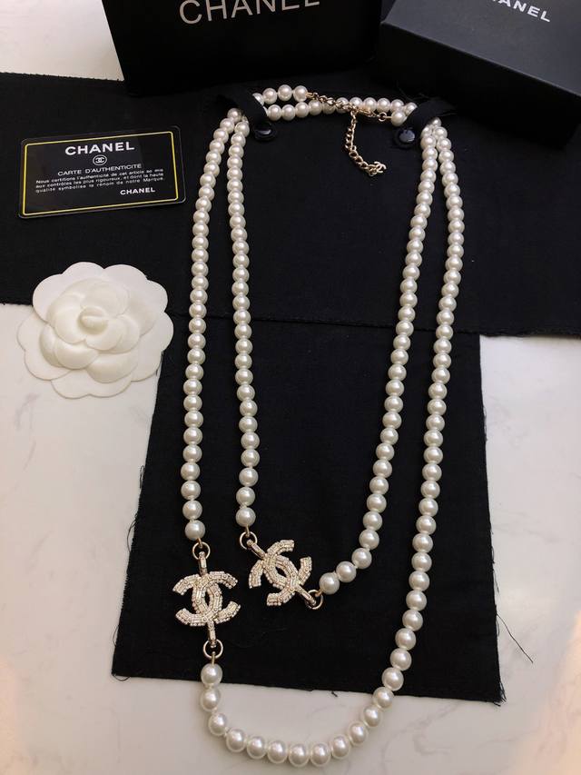 Today's New Arrival: Chanel Sweater Chain Bestseller Now Available! Zp Chan 23 F