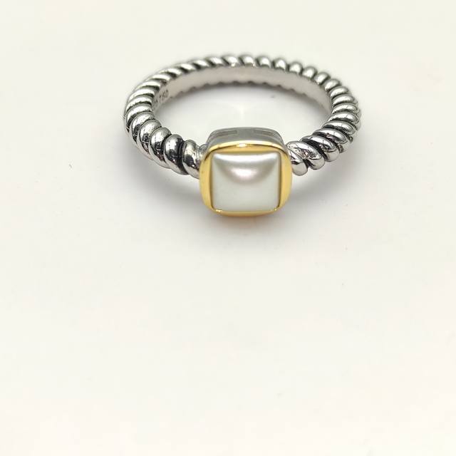 New Arrival. David Yurman 6 Mm Square Pearl Ring. Size: Us Sizes 6-7-8-9, Four S