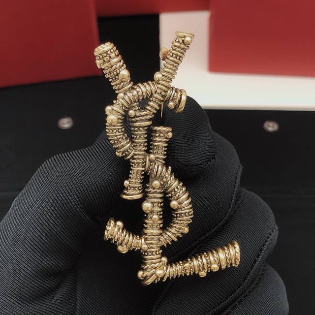 Code Yxz0013 Yvessaintlauren* Latest Twisted Necklace Pin, Consistent Zp Brass M