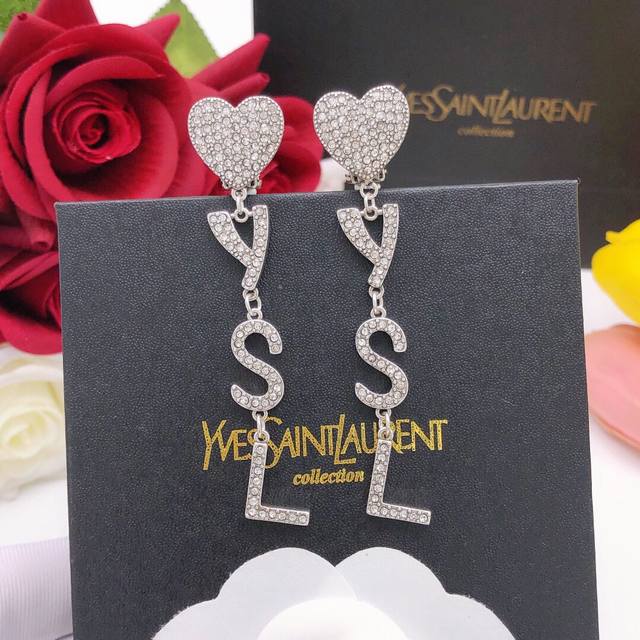 Code Yed0006 Silver, Code Yed0052 Gold Saint Laurent Heart-Shaped Letter Fringe