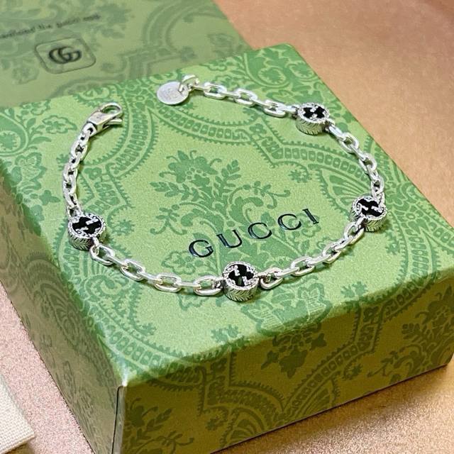 Latest Release Gucci Hand Chain Latest Classic Design, Exquisite In Every Detail