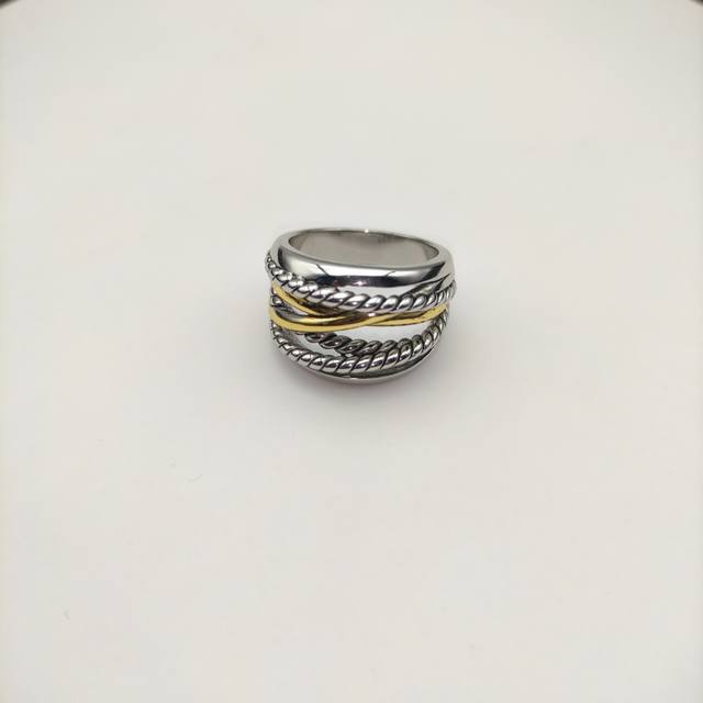New Arrival. David Yurman Double Cylinder Split-Color Cross Ring. Sizes: Us Size