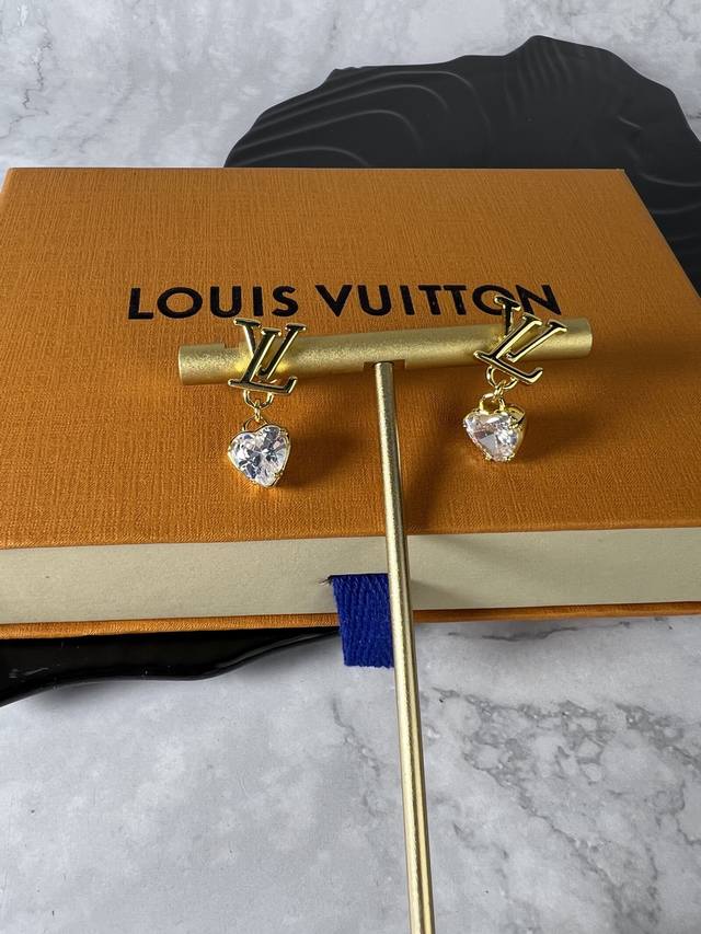 Lv Matching Earrings, Bracelet, And Necklace