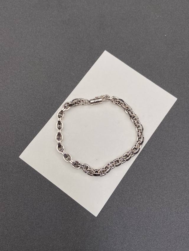 Crocodile Heart-Shaped Lobster Bracelet Trendy Fashion Accessory Sizes: 16-18-20