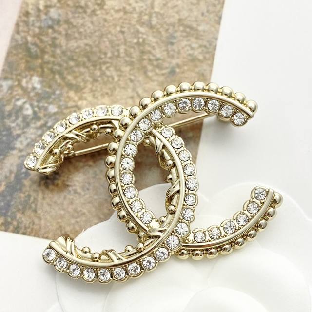 Today's New Arrival Code A779 0267820 Chanel Brooch Hot Seller New Arrival Chan
