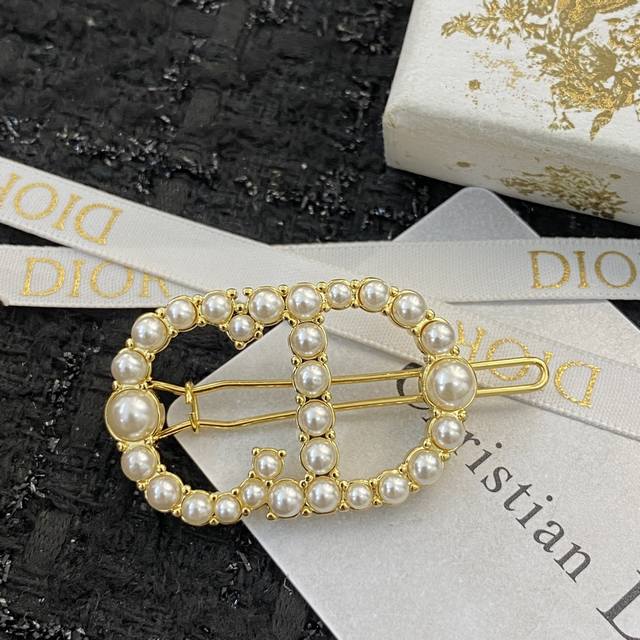 Code H1321 0548975 Dior Classic Best-Selling Style Ultra-Popular Hairpin With Ex