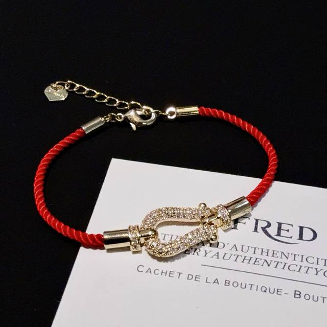Batch: Hot-Selling Fred Full-Diamond Horseshoe Clasp Bracelet, Classic And Versa