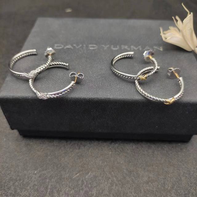 New Arrival David Yurman X Twisted Earrings. Item Number Dyeh-067-068