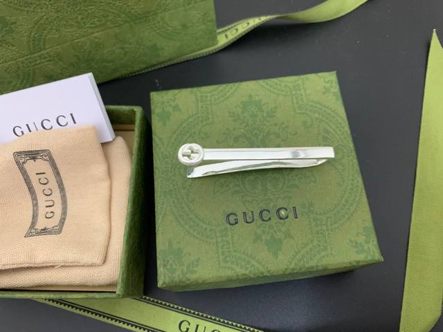 Gucci Interlocking Men's And Women's Tie Clip, Item Number: B5647535