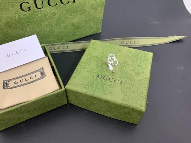 In Stock! Gucci New Hollow Heart Ring, In Stock, Sizes 10-20, Item Number: B0244