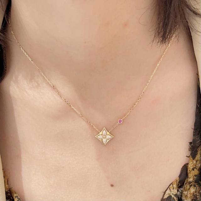 We Offer Pink Sapphire Diamond Necklaces, Limited Edition For The Qixi Festival,