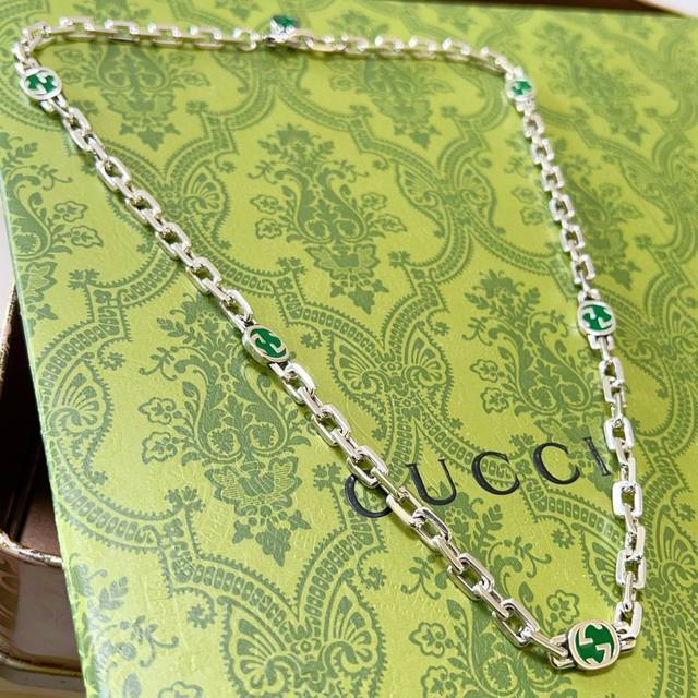 Synchronized New Release: Gucci Green Enamel Necklace. No Explosions, No Disappo
