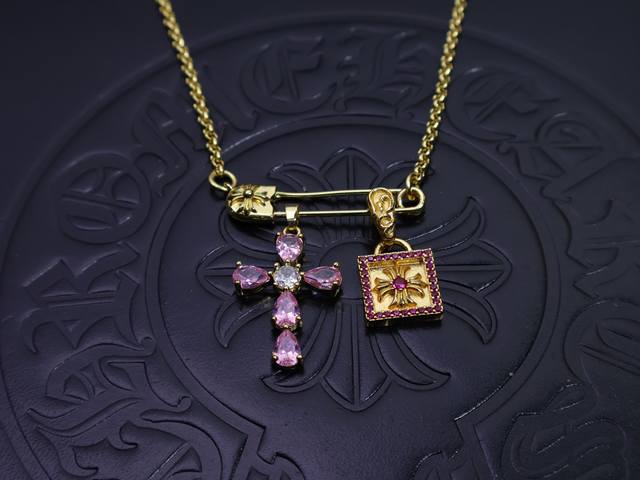 Hot Recommendation] Croxin Necklace Brooch Chain Is Super Stylish. The Necklace