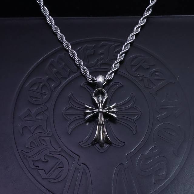 Hot Recommendation] Krosin Necklace, Twisted Chain, Super Stylish. The Latest Kr