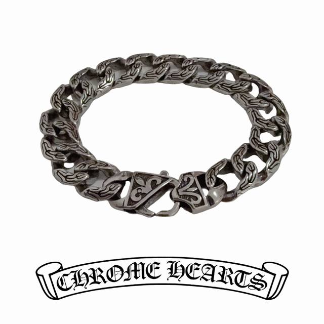 New Arrival, Store-Quality Chrome Hearts Croce Heart Vintage-Style Bracelet, Pop