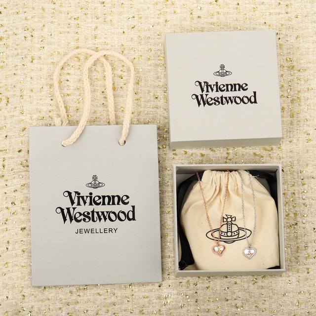 Vivienne Westwood Ear Studs Pre-Sale On The 10Th, Bracelets And Necklaces In Sto