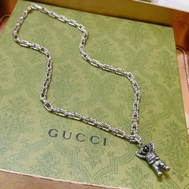Ultra-Stylish Gucci Necklace Latest Model With Upgraded Chain Quality, Celebrity