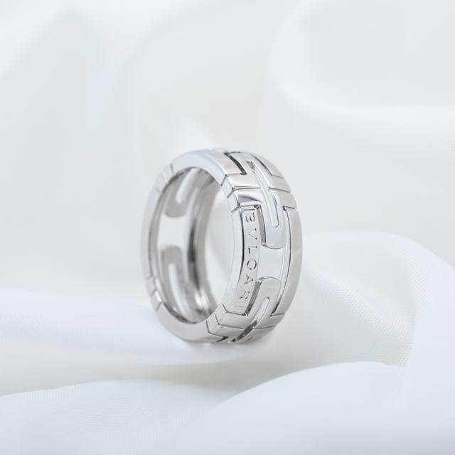 P Price A Unique Ring That Won't Clash With Any Outfit! Have You Moved Yet? Size