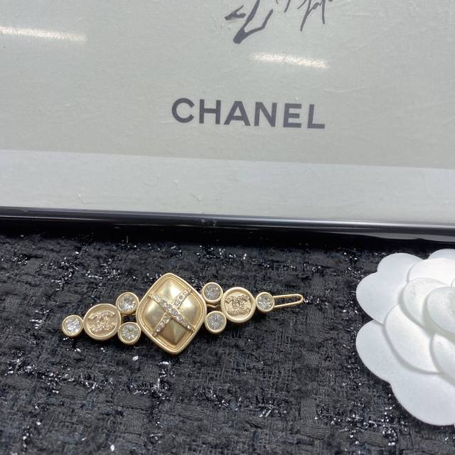 Code H425 Hairpin Bestseller, Newly Launched. Exclusive High-End Quality, Real-L