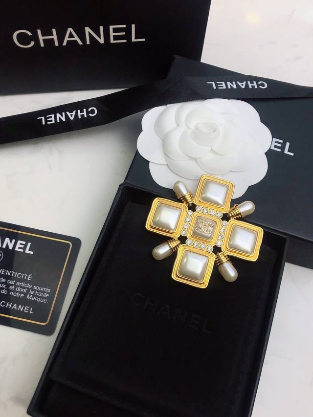Chanel New Arrival Brooch With Authentic Details Official Website New Release, N