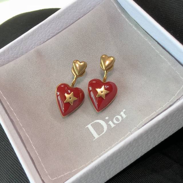 Doramour Red Heart Stud Earrings: New Year's Red Heart-Shaped Earrings, An Exclu