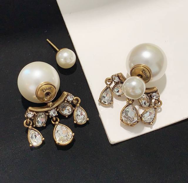 Model Number Ded0017 Dior Teardrop Diamond Cd-Sized Pearl Marquise Ear Studs, Sa