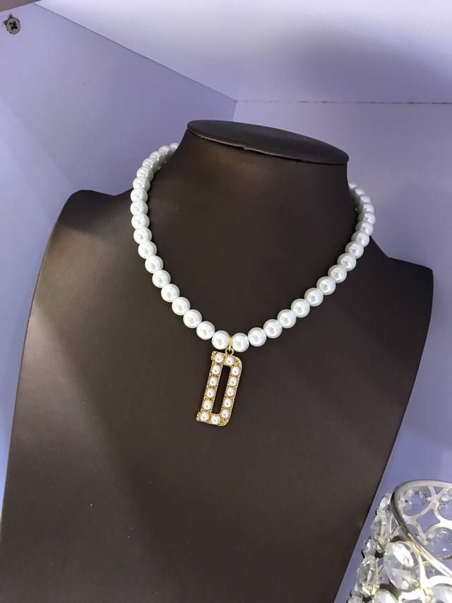 Dior New Dior Necklace, The Hottest Fashion Item Of The Season! Classic And Tren