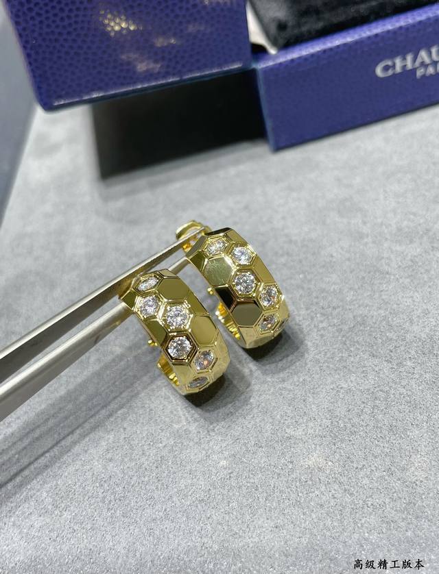 V Gold Material Zp Design Cnc Precision Carving With Gold Plating, Elegant Wide