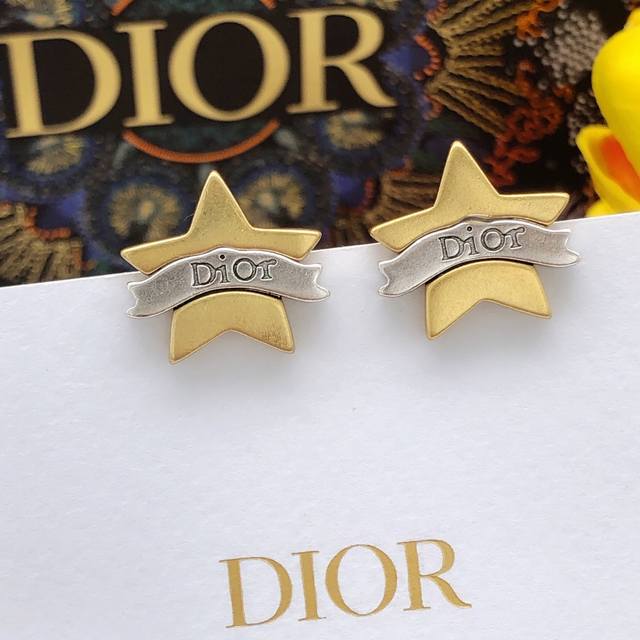 Code Ded0409 Earring, Code Dxl0143 Necklace, Star Earring Necklace