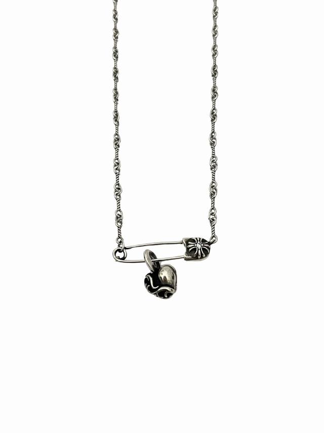 Chrome Hearts Stone-Inlaid Heart Brooch Necklace, Braided Brooch, Accessories Ca