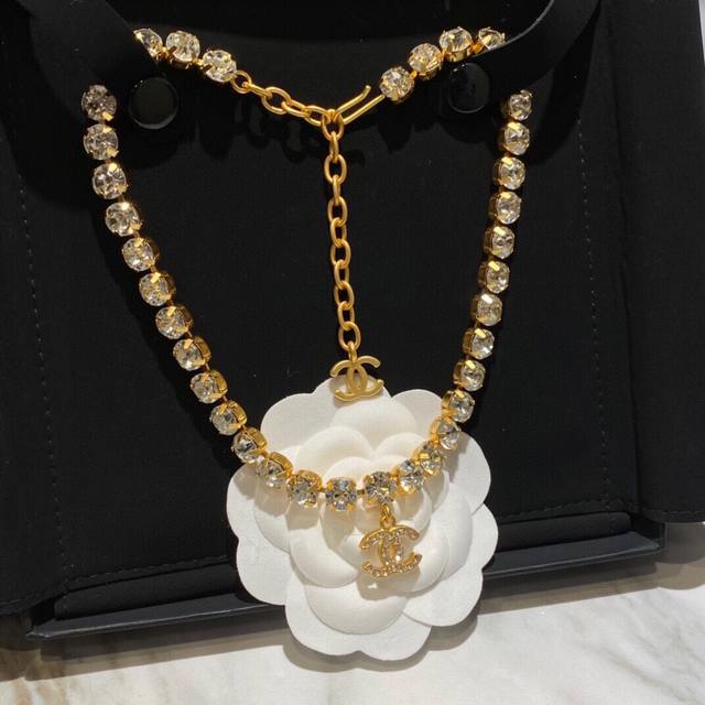 Model Xxl0071 Cc Vintage Crystal Necklace, Always Popular! Vintage Crystal Neckl