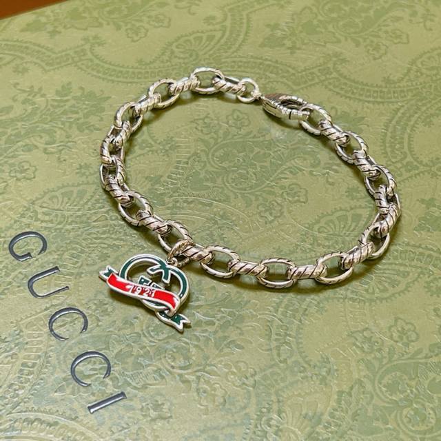 2025 Gucci's Latest Handchain Has Arrived. The Classic Design Of The Gucci Handc