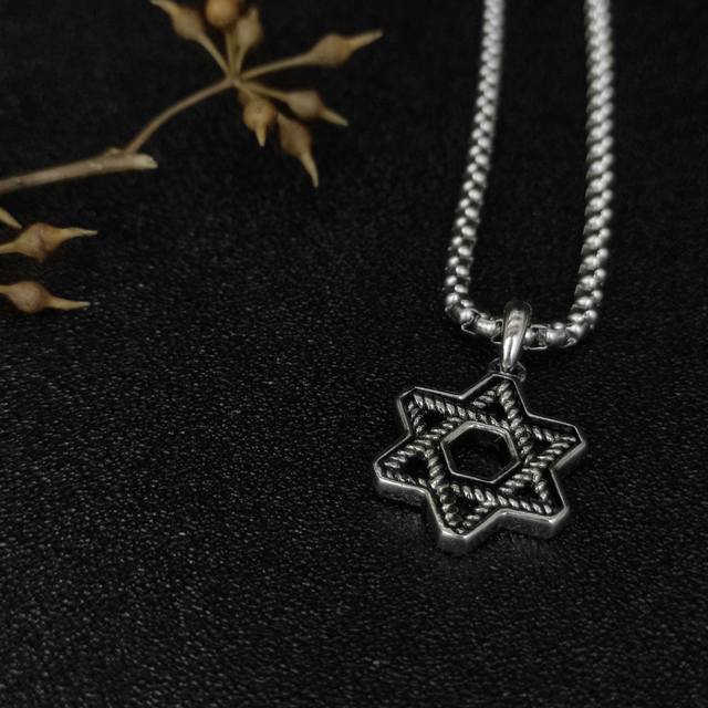 David Yurman David's Star Necklace. Chain Thickness: 3Mm, Length: 50+5Cm Or 60+5