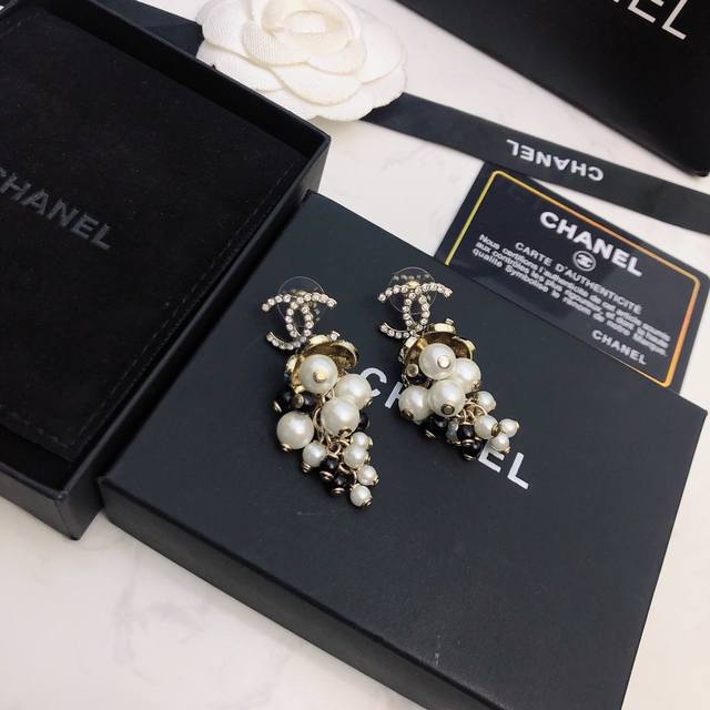Chanel Earrings, High-End Quality, Same Material As The Boutique, Genuine Brass,