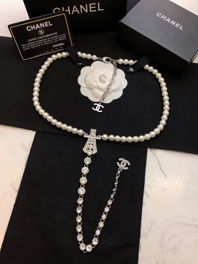 Chanel Exclusive Real-Life Photos Chanel Long Necklace With Imported Zirconia Em