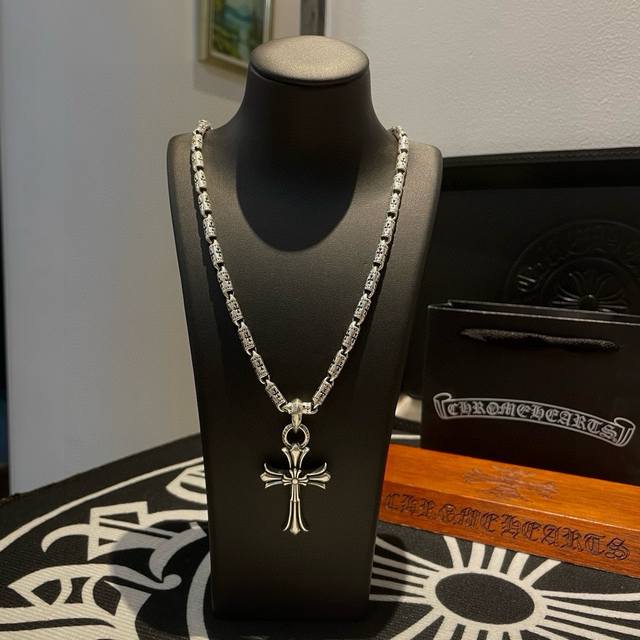 New Arrival, Boutique Quality Chrome Hearts Classic Retro Multi-Element Necklace